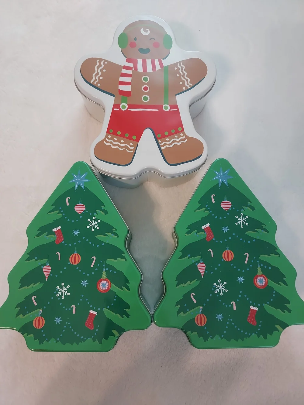 Holiday Gingerbread Man & Christmas Tree Tin Gift Set Trio Cookies Goodies